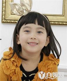 葛素媛家庭背景,出身名门，传承家族荣耀的励志人生